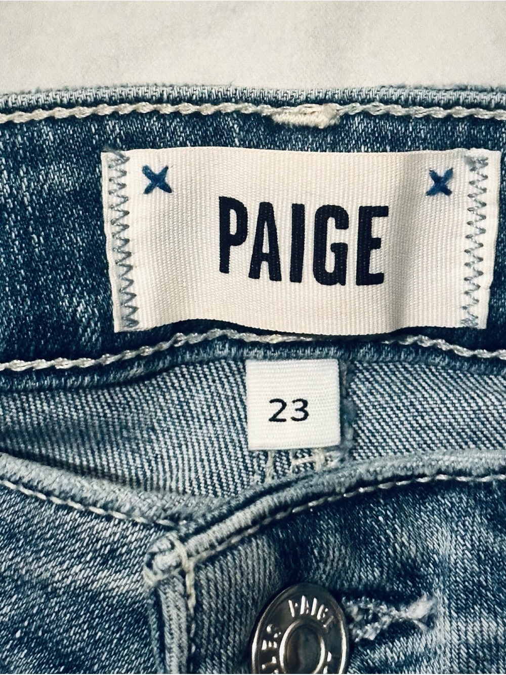 PAIGE Hoxton Ankle Button Fly 23 - Picture 5 of 6